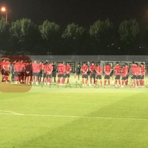 华体会直播公司-国足倒数第二练以定位球为主 阿兰伤无碍恢复训练