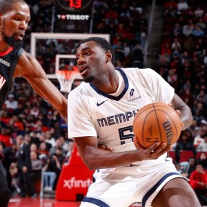 华体会赛事平台-面对火箭不断打铁，灰熊替补后场这样的状态还能留在轮换阵容中？